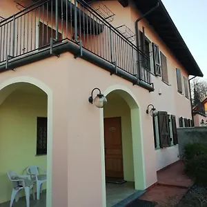 La Casa Dei Frutti Di Bosco Garlasco
